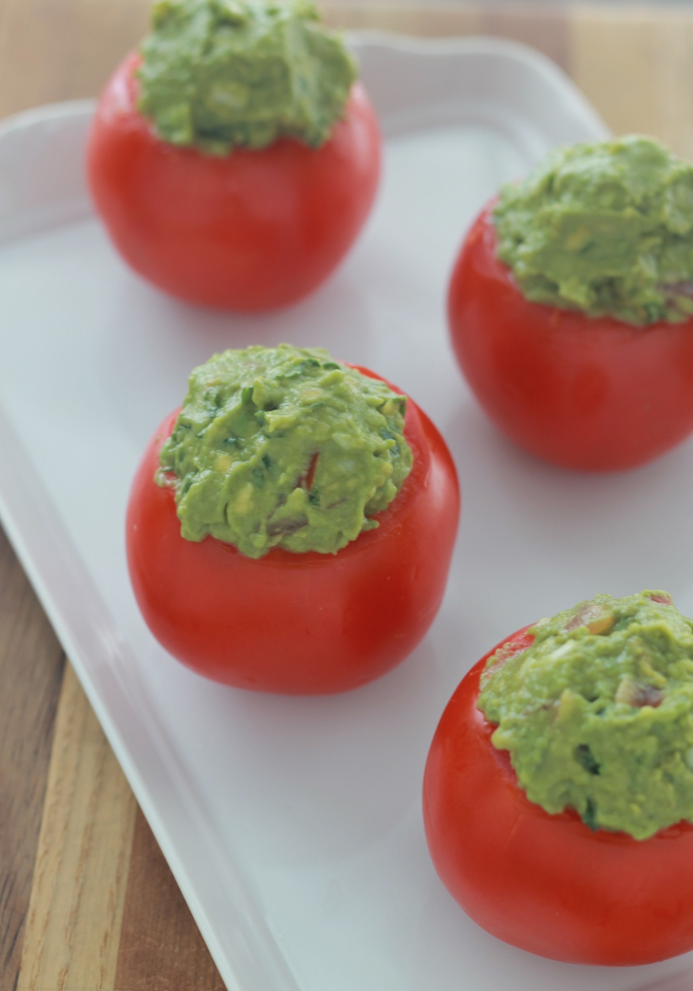 Tomates farcies au guacamole