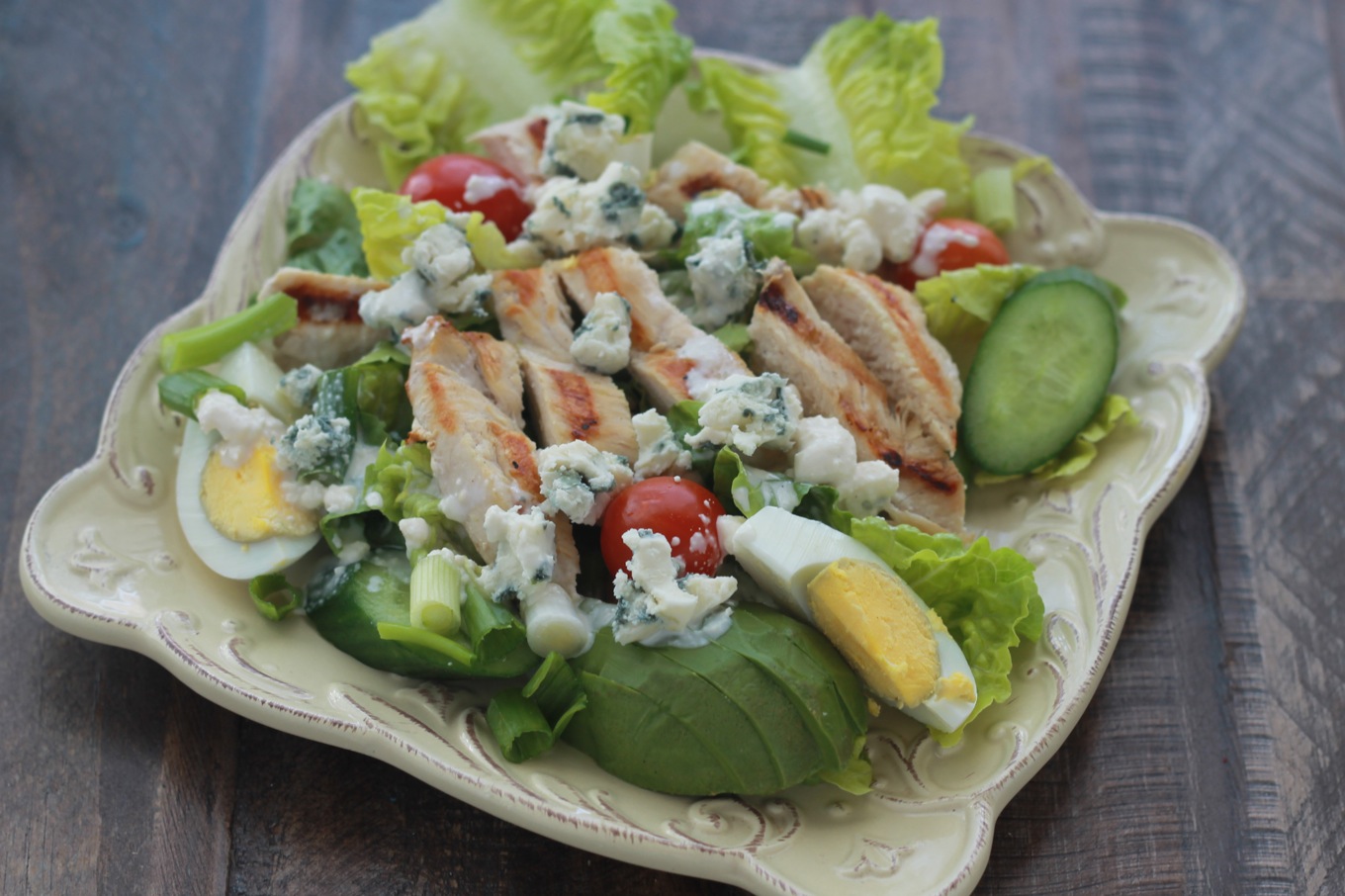 Salade de poulet et sa sauce au fromage bleu