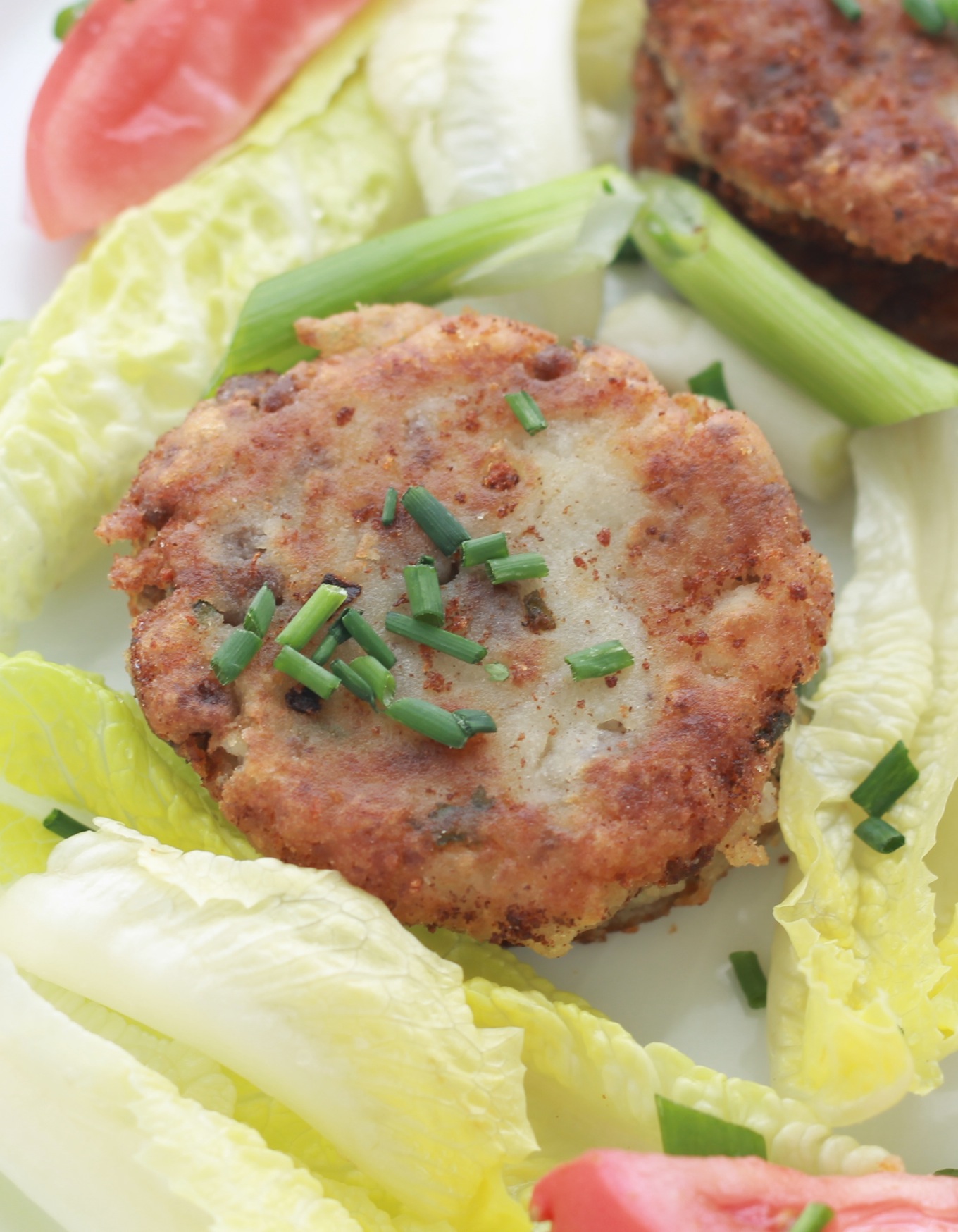 Makouda à la viande hachée ou galettes de pommes de terre à l'algérienne. Faciles à faire et délicieuses avec une salade et/ou une chorba frik (soupe algérienne). / cuisineculinaire.com