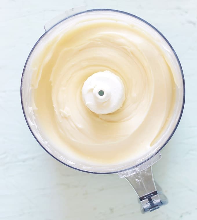 Glaçage au fromage à la crème ou cream cheese pour gâteau à l'ananans