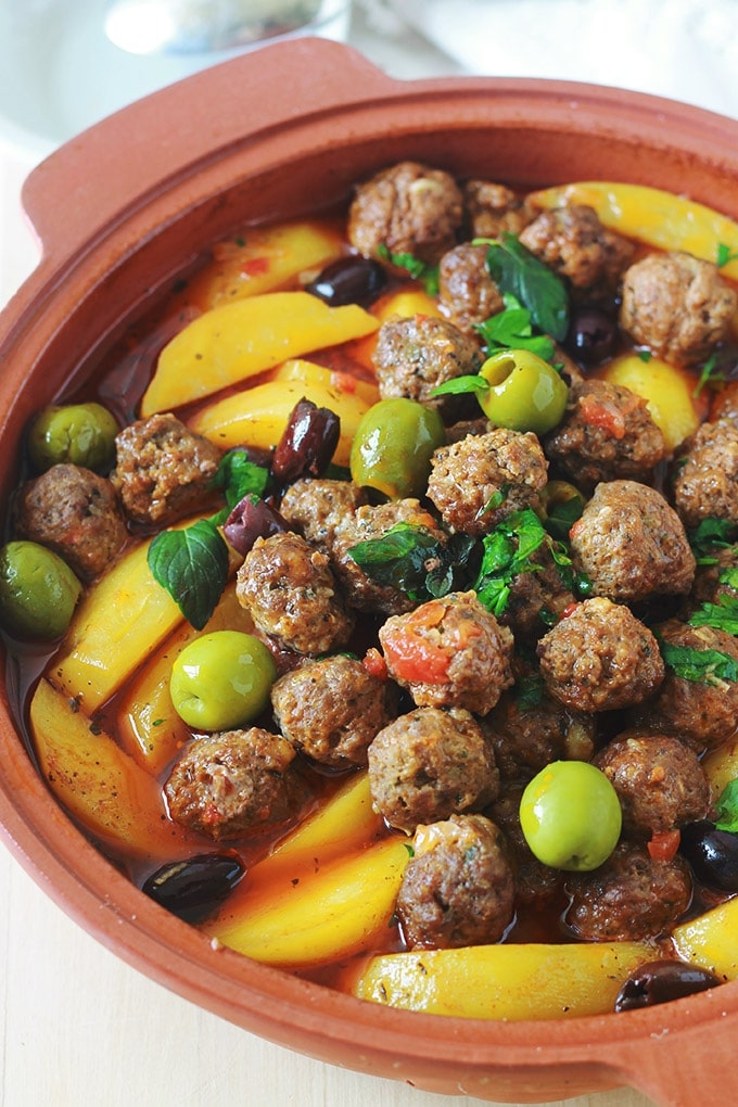 Tajine Aux Boulettes De Viande Pommes De Terre Et Olives