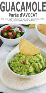 Apprenez à faire le guacamole comme les mexicains. C'est une recette santé express. Composé de peu d'ingrédients : avocat, oignon, piment, coriandre, jus de lime et sel. Certains mettent de la tomate pour la couleur (mais c'est facultatif, le vrai guacamole ne contient pas de tomate). Très simple, rapide et yummy! Accompagne de nombreux plat mexicains : tacos, quesadillas, tostadas, tamales, enchiladas, empanadas, burritos, et bien d’autres! C'est joli aussi dans toutes sortes de verrines apéritives (apéro-dînatoire).