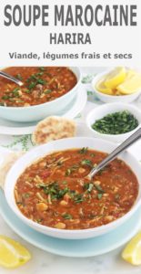 Délicieuse recette de la soupe marocaine traditionnelle - Harira ou Hrira. Elle est agréablement parfumée et onctueuse. Ses ingrédients de base : viande (ou sans pour une version végétarienne), légumineuses (pois chiches, lentilles...), céleri, tomates, épices, herbes aromatiques, riz ou vermicelles et tadwira (farine, eau). Au Maroc, c’est la soupe du ramadan, étant incontournable durant ce mois sacré.