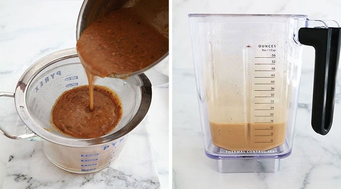 Filtrer a travers une passoire ou mixez au blender la sauce brune type gravy