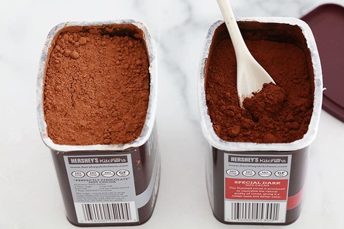 Couleur : 100% Cacao en poudre naturel vs Cacao en poudre alcalinisé